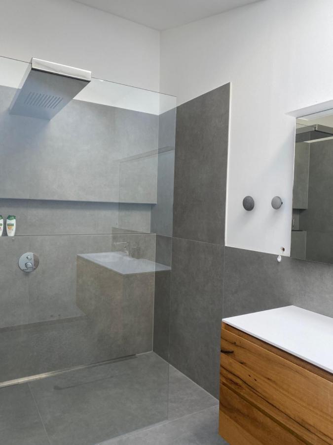 Moderne Ferienwohnung Stephanskirchen 외부 사진